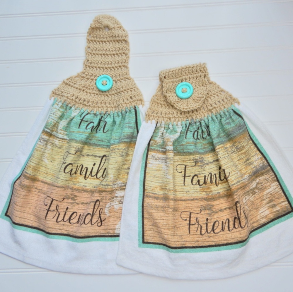 Crocheted Handle Towel SET